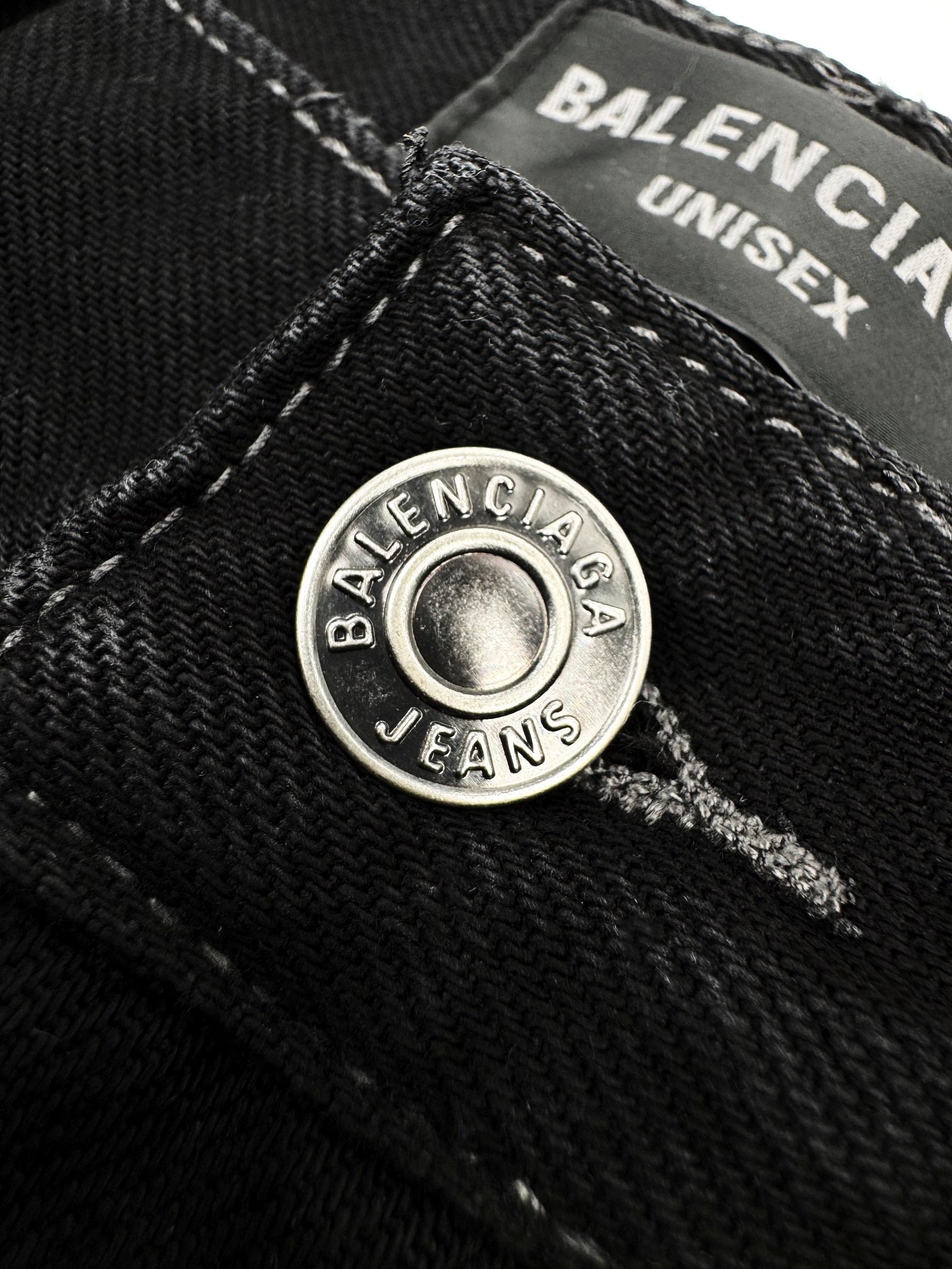 PANTALÓN – VELARTE – PATCHWORK BOLSILLOS DETALLE ARQUITECTURA DENIM SELVEDGE PREMIUM ULTIMATE CRAFTSMANSHIP