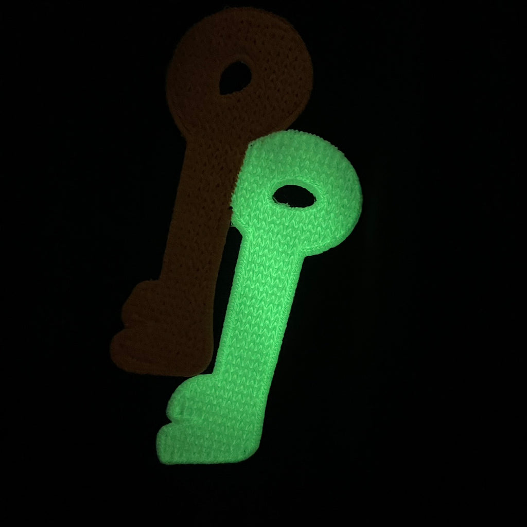 LW Shorts Bordado Llaves Luminosas Negro