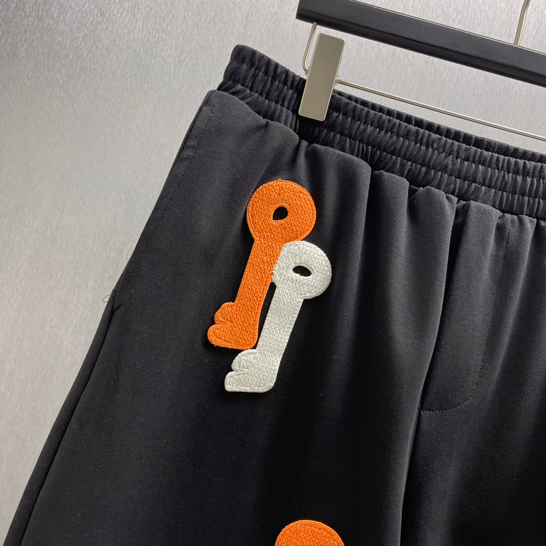 LW Shorts Bordado Llaves Luminosas Negro