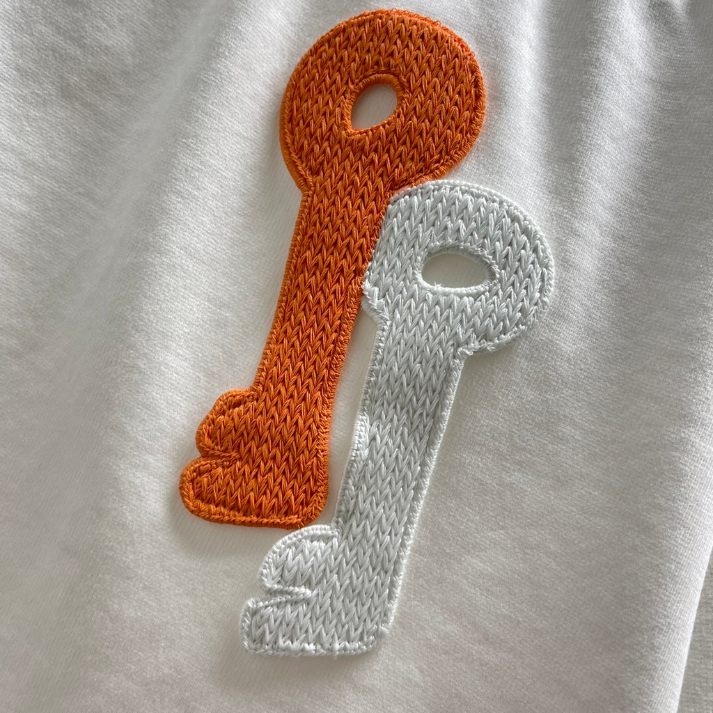 LW Shorts Bordado Llaves Luminosas Blanco