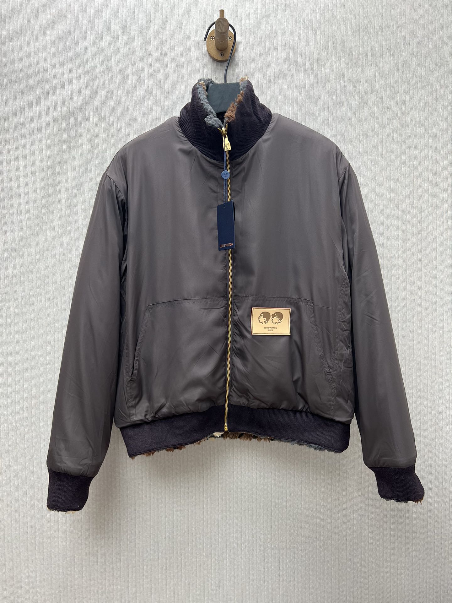 Chaqueta Reversible con Cintura Ajustable · Colección 25SS