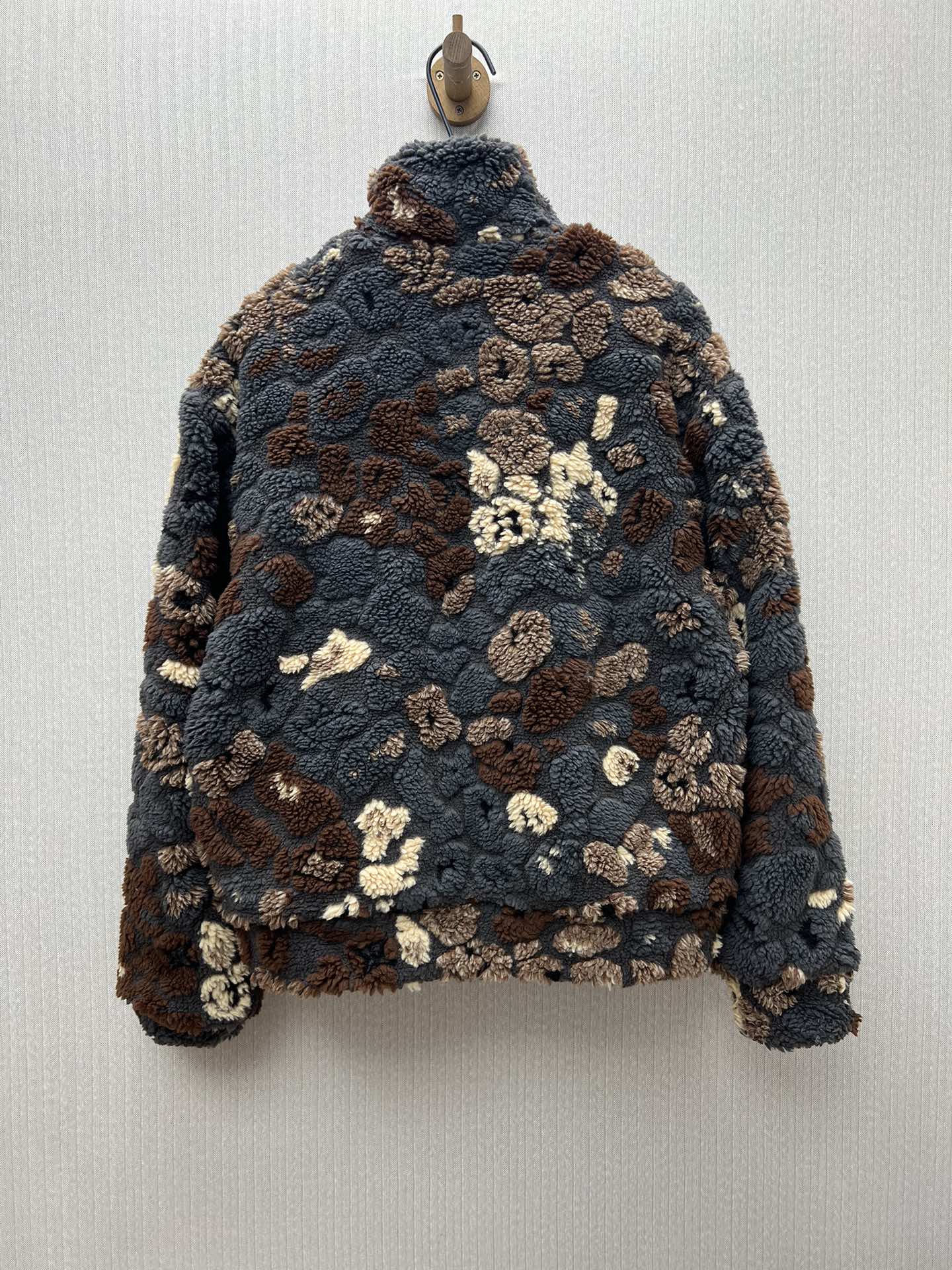 Chaqueta Reversible con Cintura Ajustable · Colección 25SS