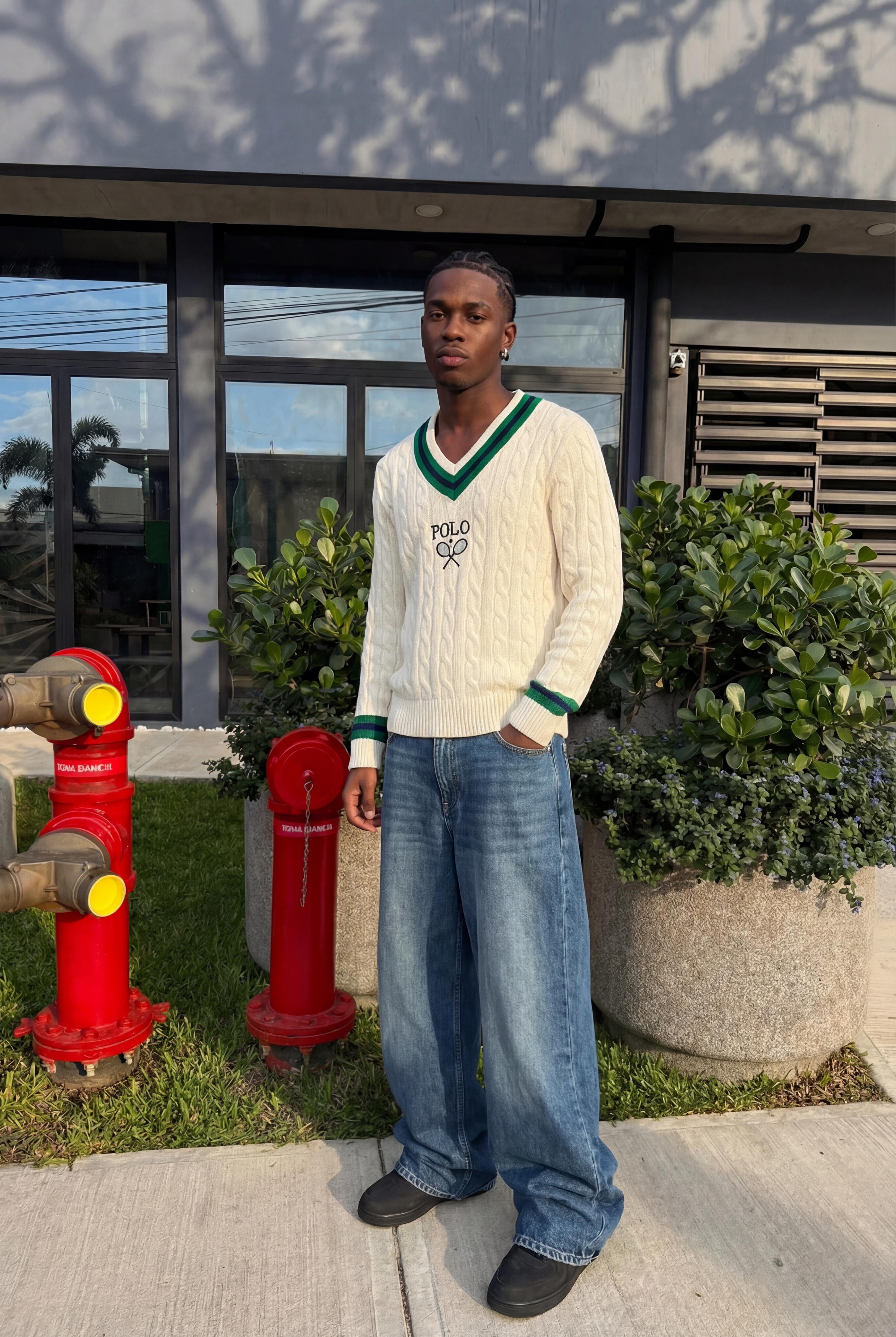 Sweater Premium “Vintage Court”