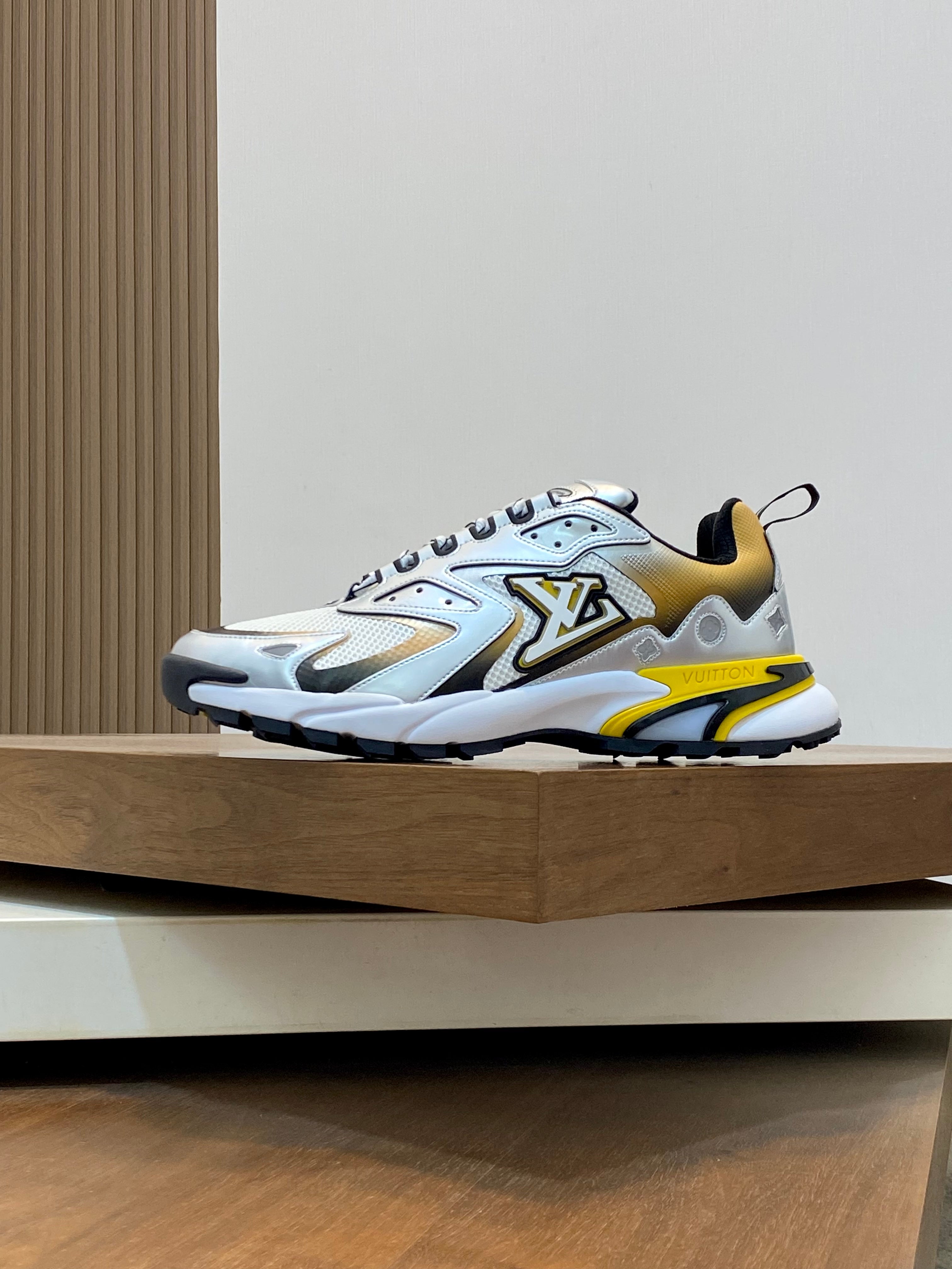 Sneakers Discovery – Edición Exclusiva Casa Francisca