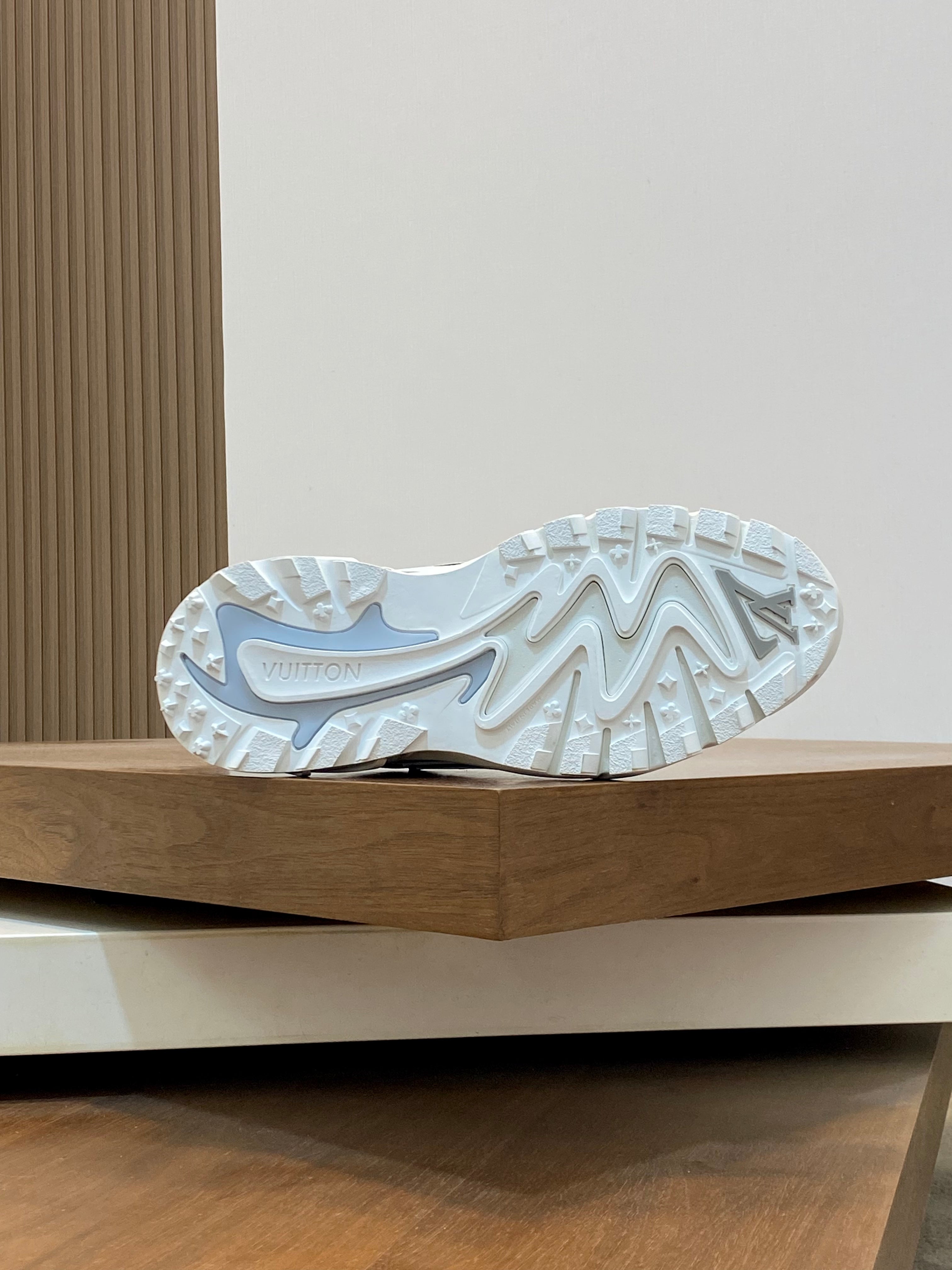 Sneakers Discovery – Edición Exclusiva