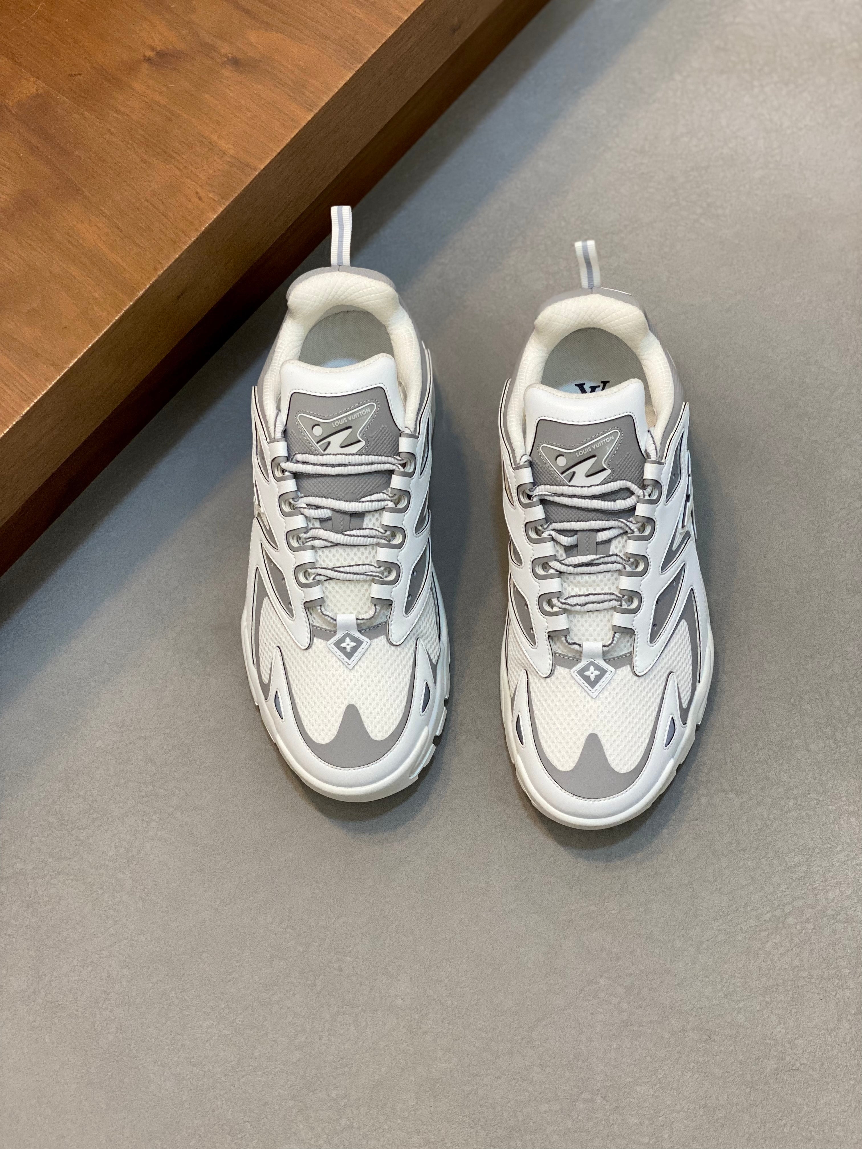 Sneakers Discovery – Edición Exclusiva