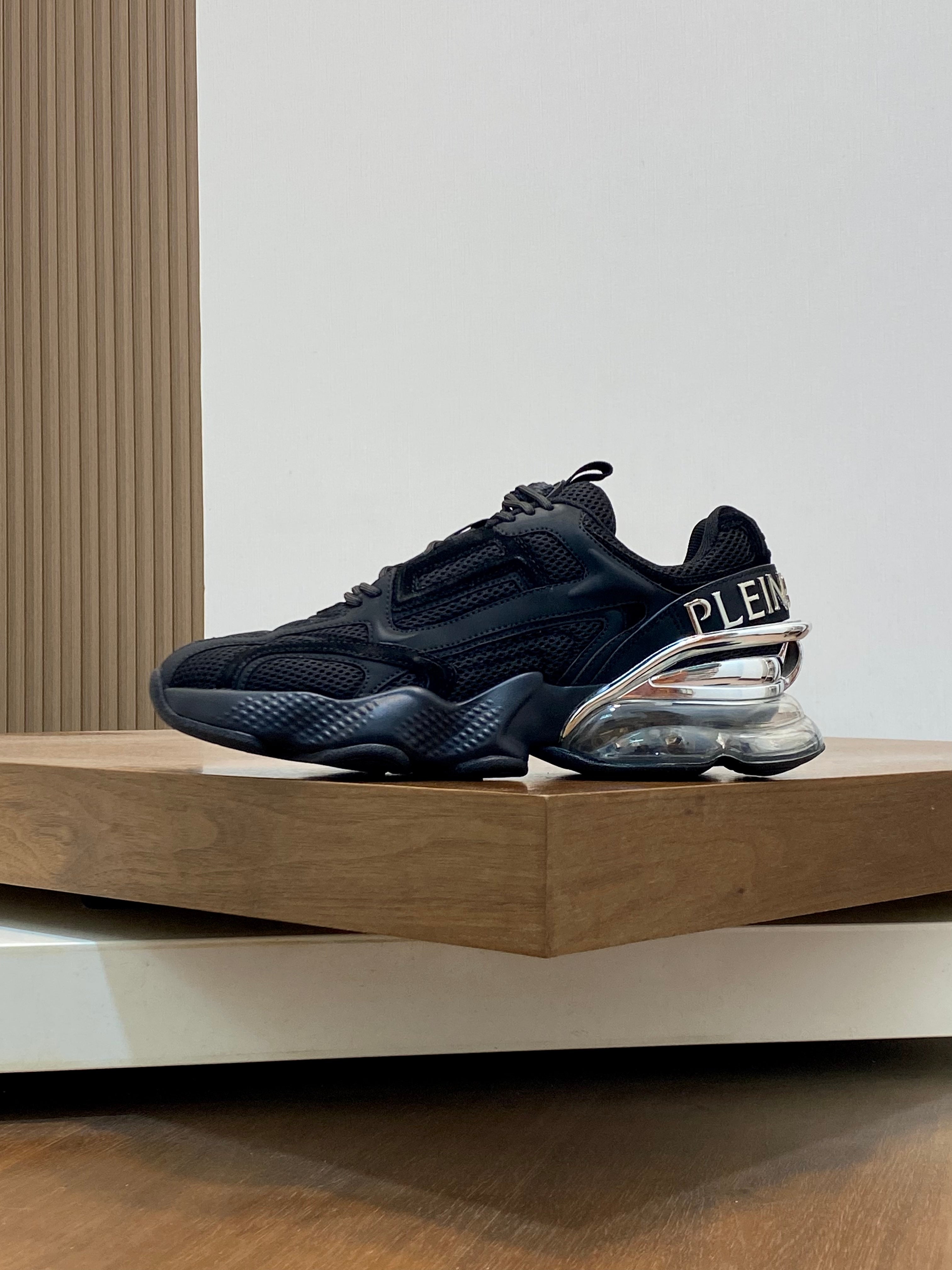 Sneakers Urban Luxe – Selección Exclusiva Casa Francisca