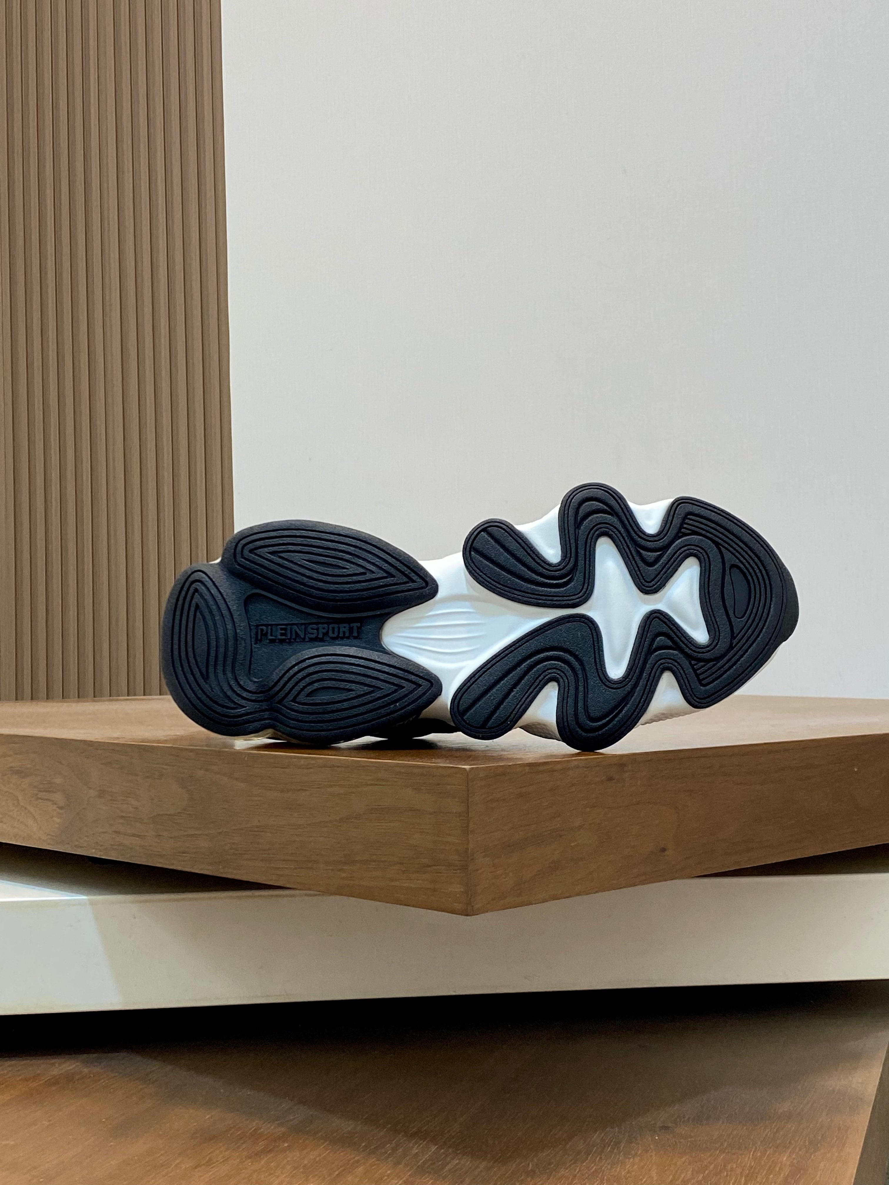 Sneakers Urban Luxe – Selección Exclusiva Casa Francisca