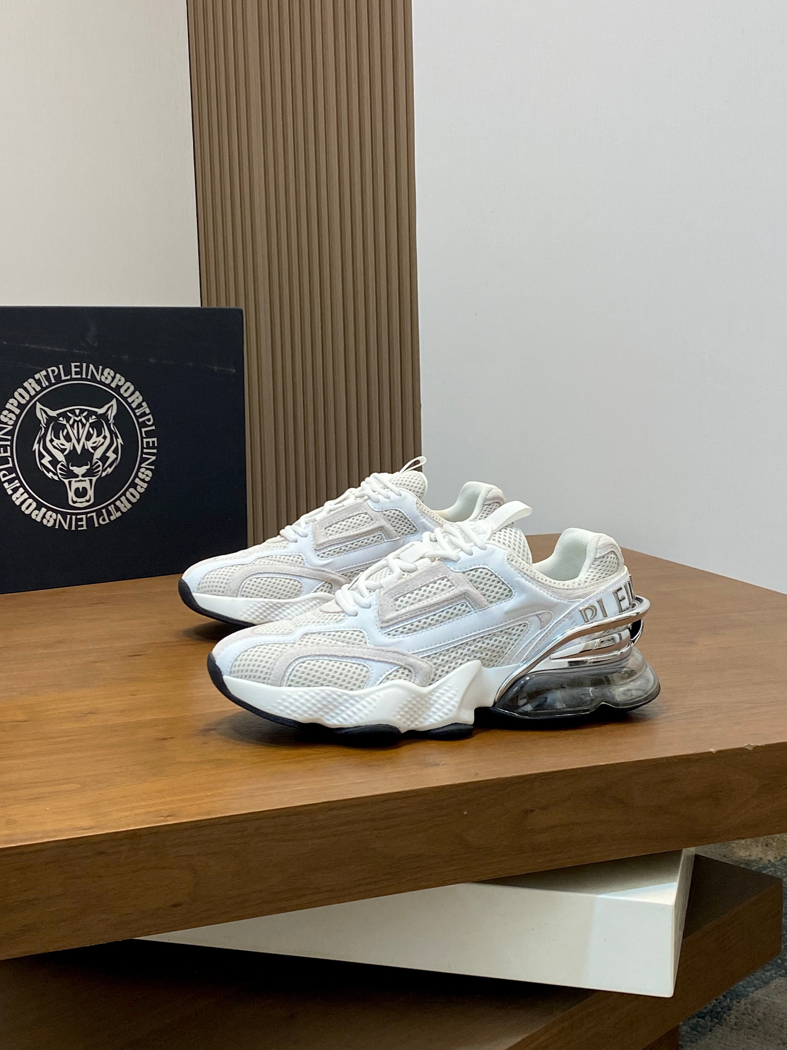 Sneakers Urban Luxe – Selección Exclusiva Casa Francisca