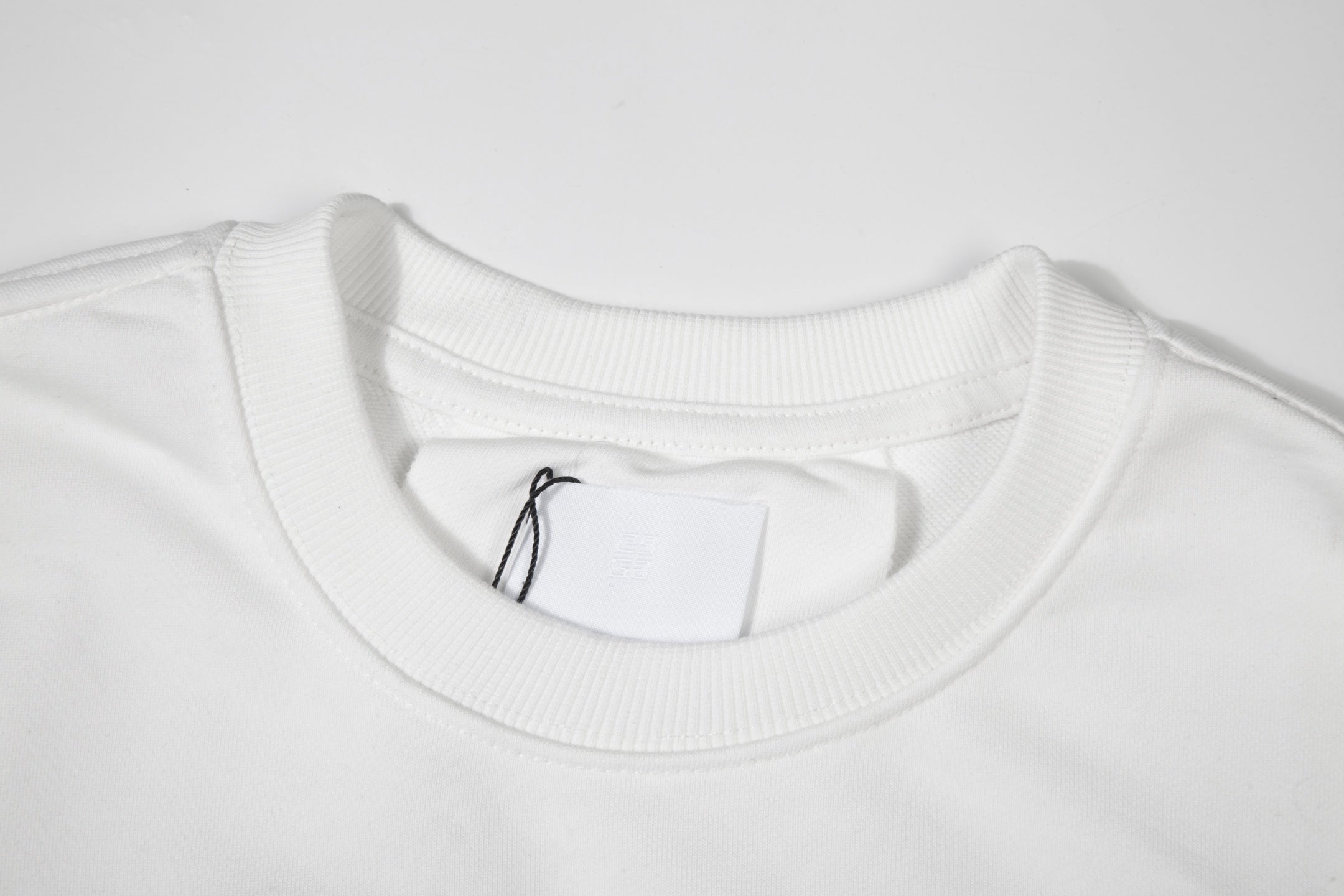 Sudadera Oversize con Bordado 3D Exclusivo