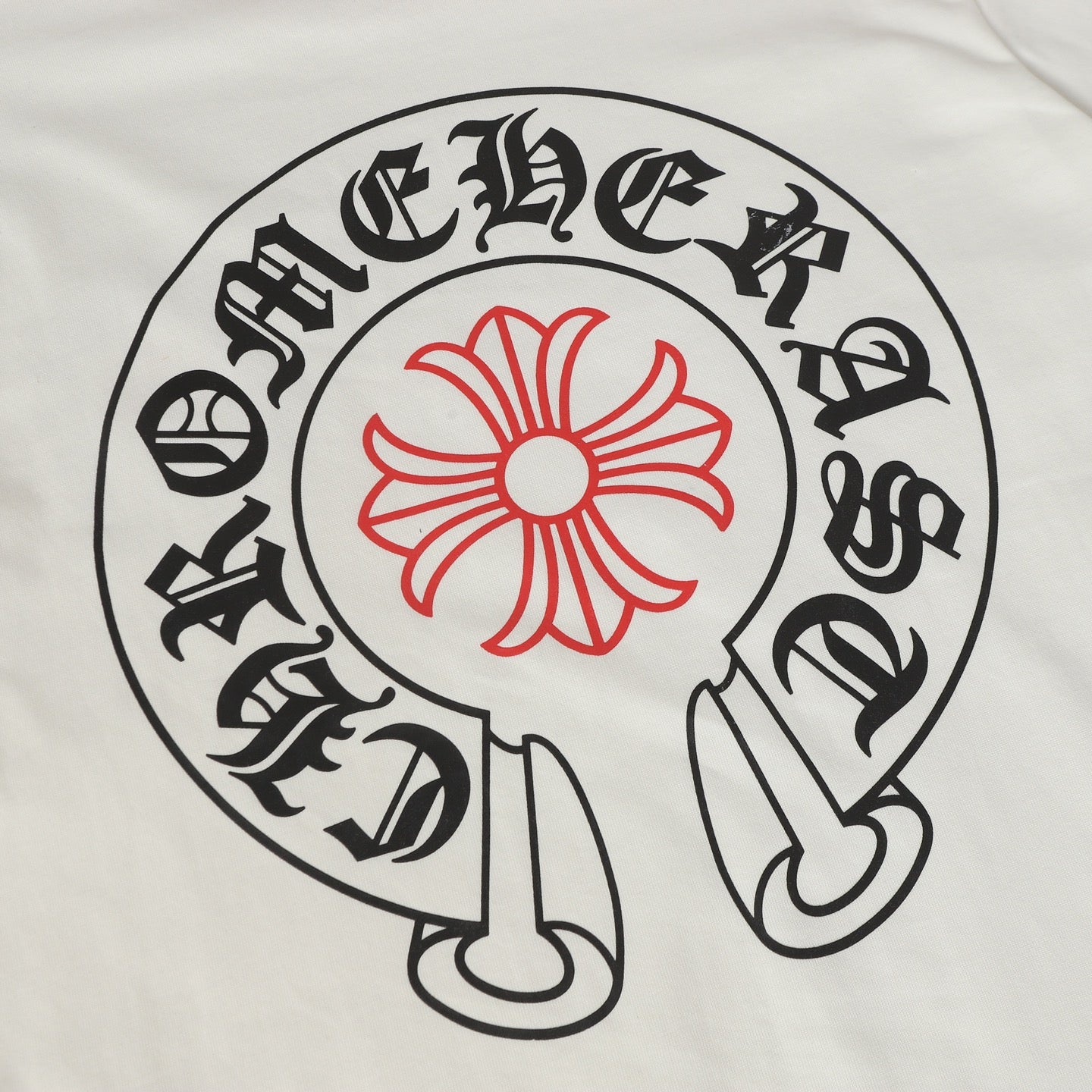 Camiseta Manga Larga Unisex “Come Hearts” Edición otoño/invierno | Estilo urbano premium