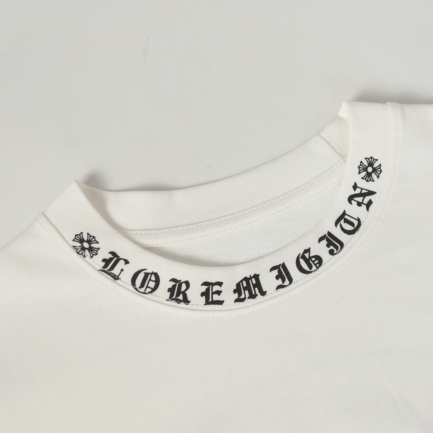 Camiseta Manga Larga Unisex “Come Hearts” Edición otoño/invierno | Estilo urbano premium