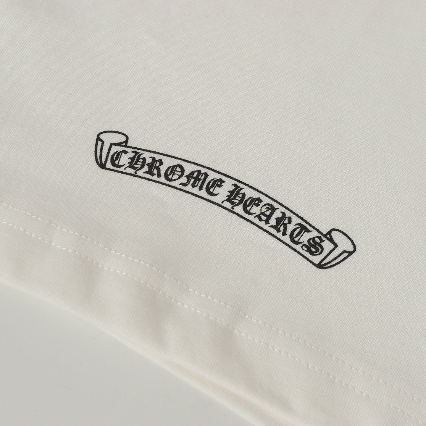 Camiseta Manga Larga Unisex “Come Hearts” Edición Otoño/Invierno | Estilo Streetwear