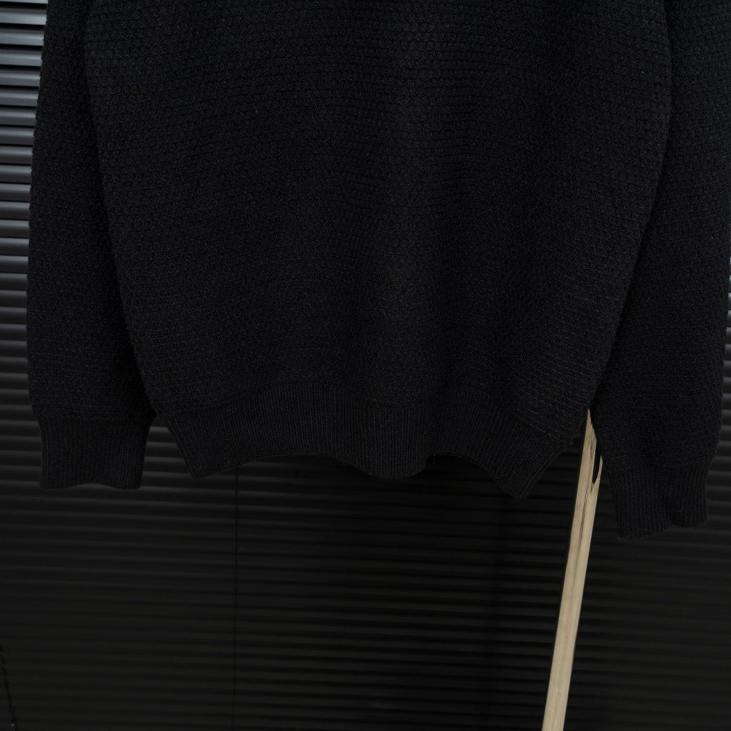 Sweater Premium “Smoke Embroidery Knit”