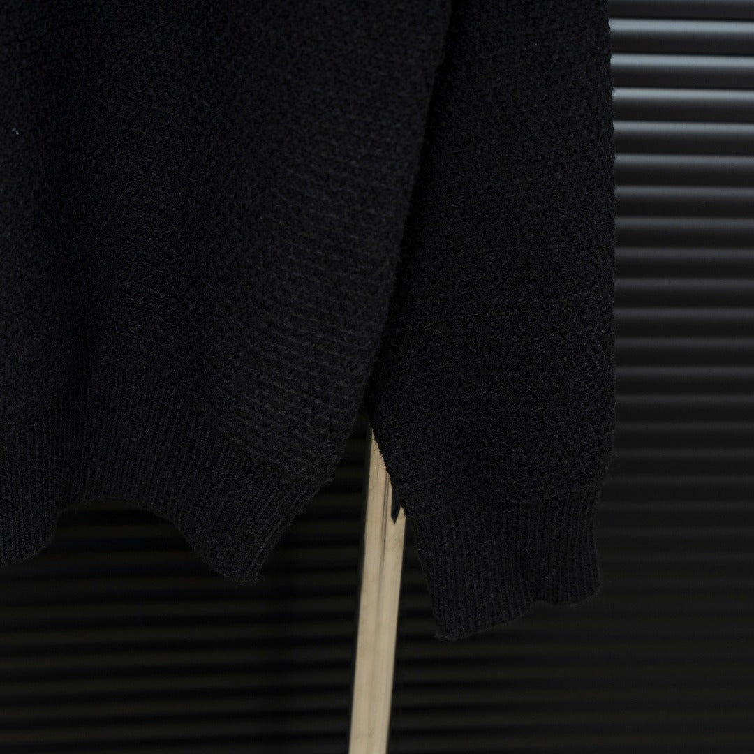 Sweater Premium “Smoke Embroidery Knit”