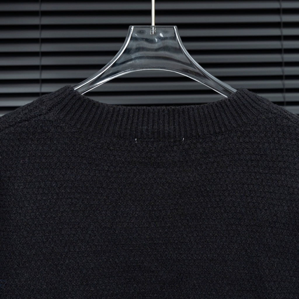 Sweater Premium “Smoke Embroidery Knit”