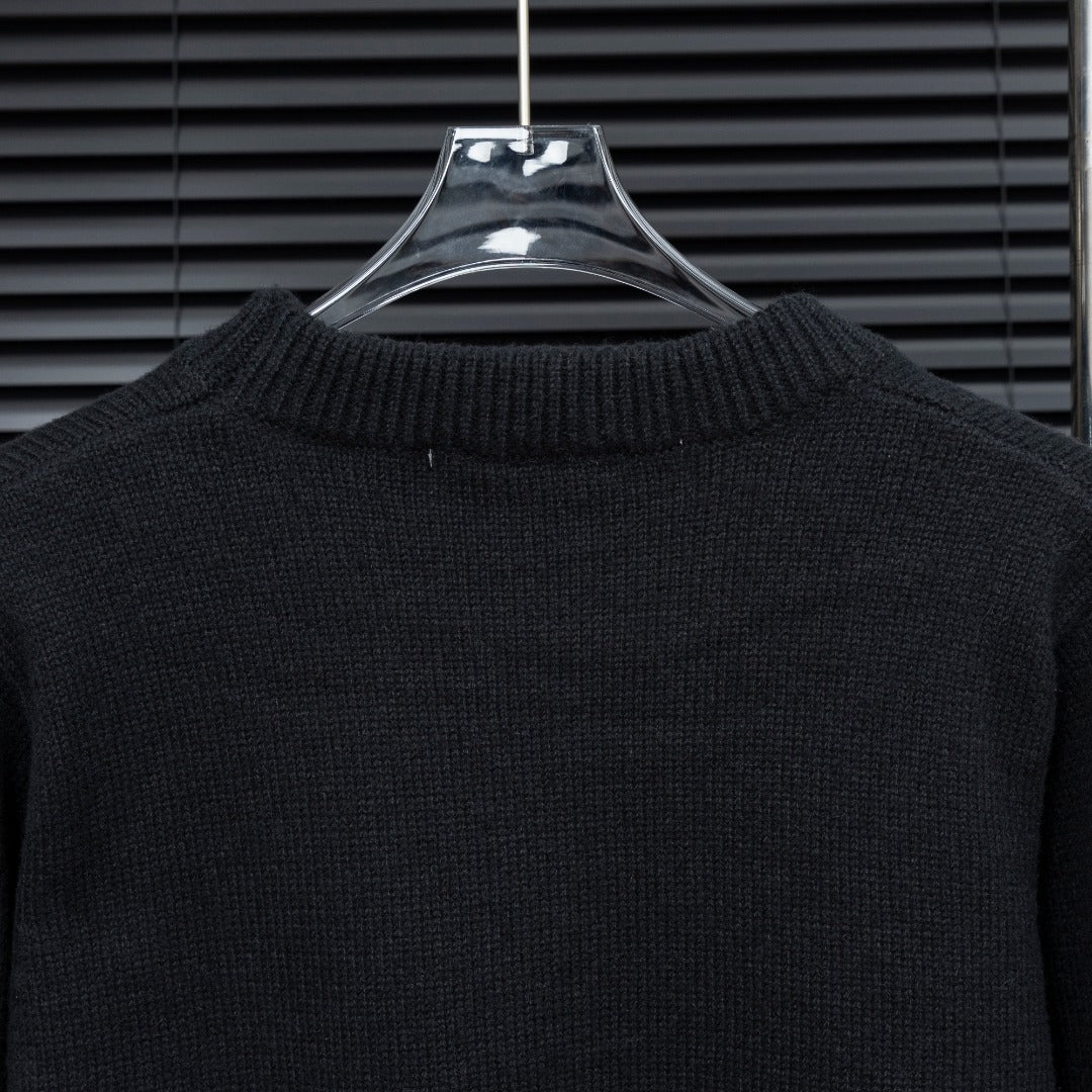 Sweater Premium “White Space Knit”