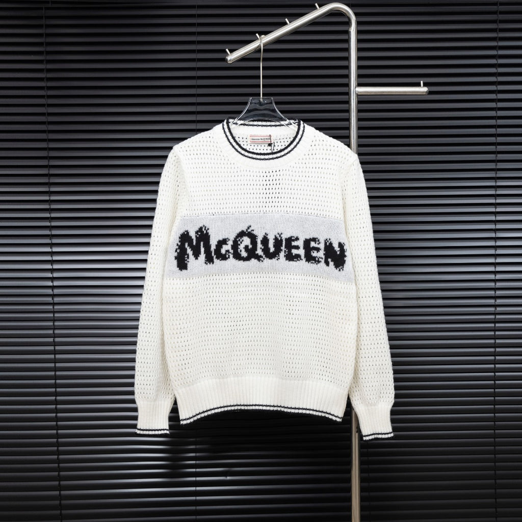 Sweater Premium “Cut-Out Knit”