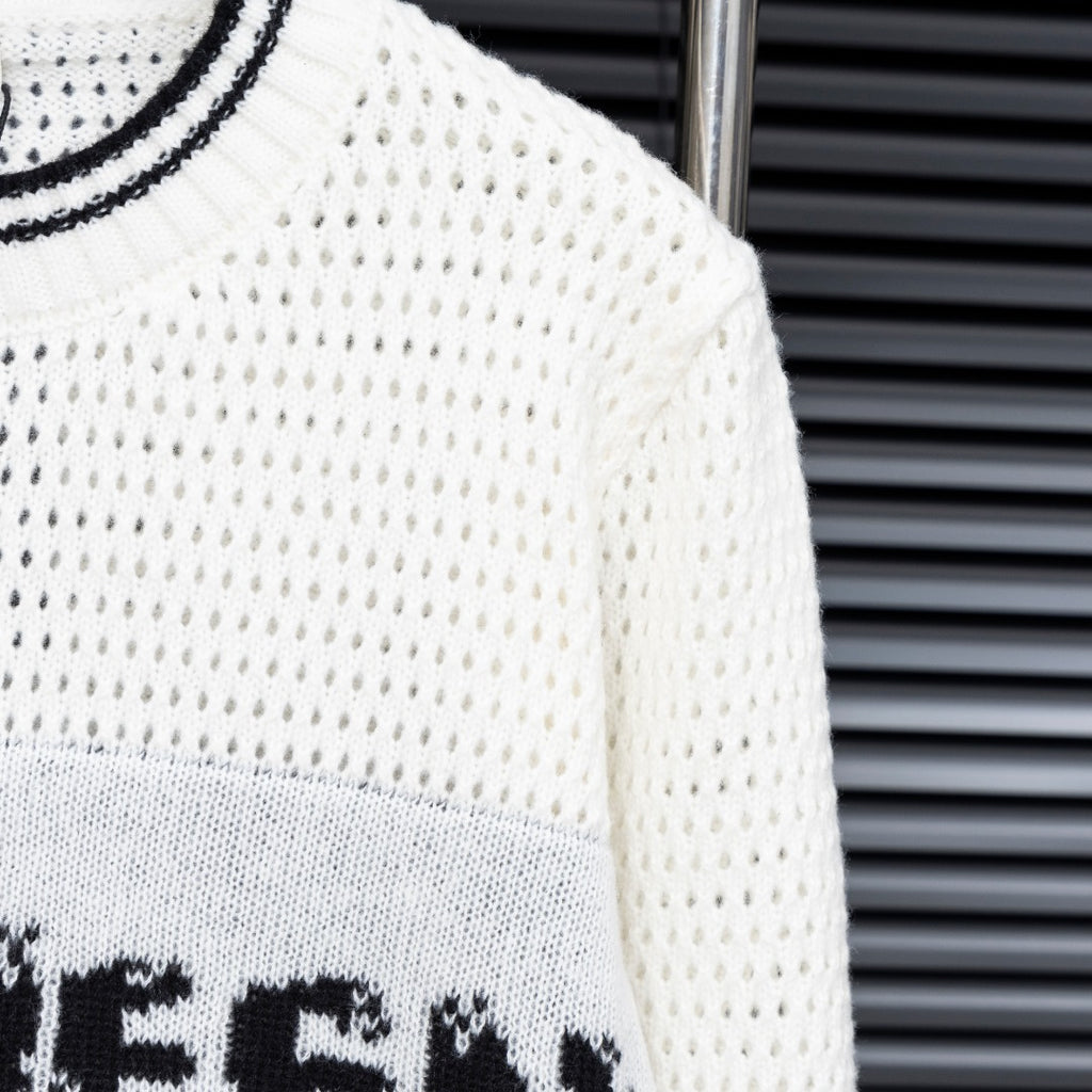 Sweater Premium “Cut-Out Knit”