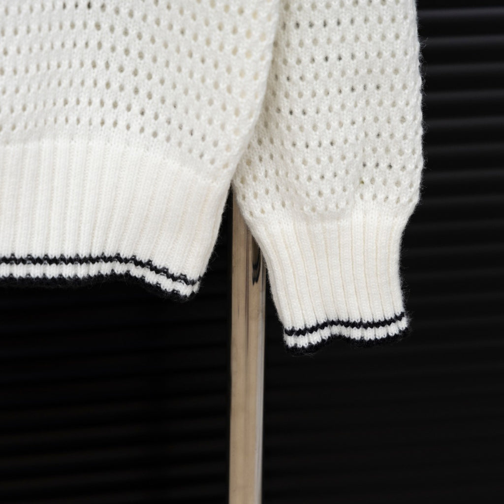 Sweater Premium “Cut-Out Knit”