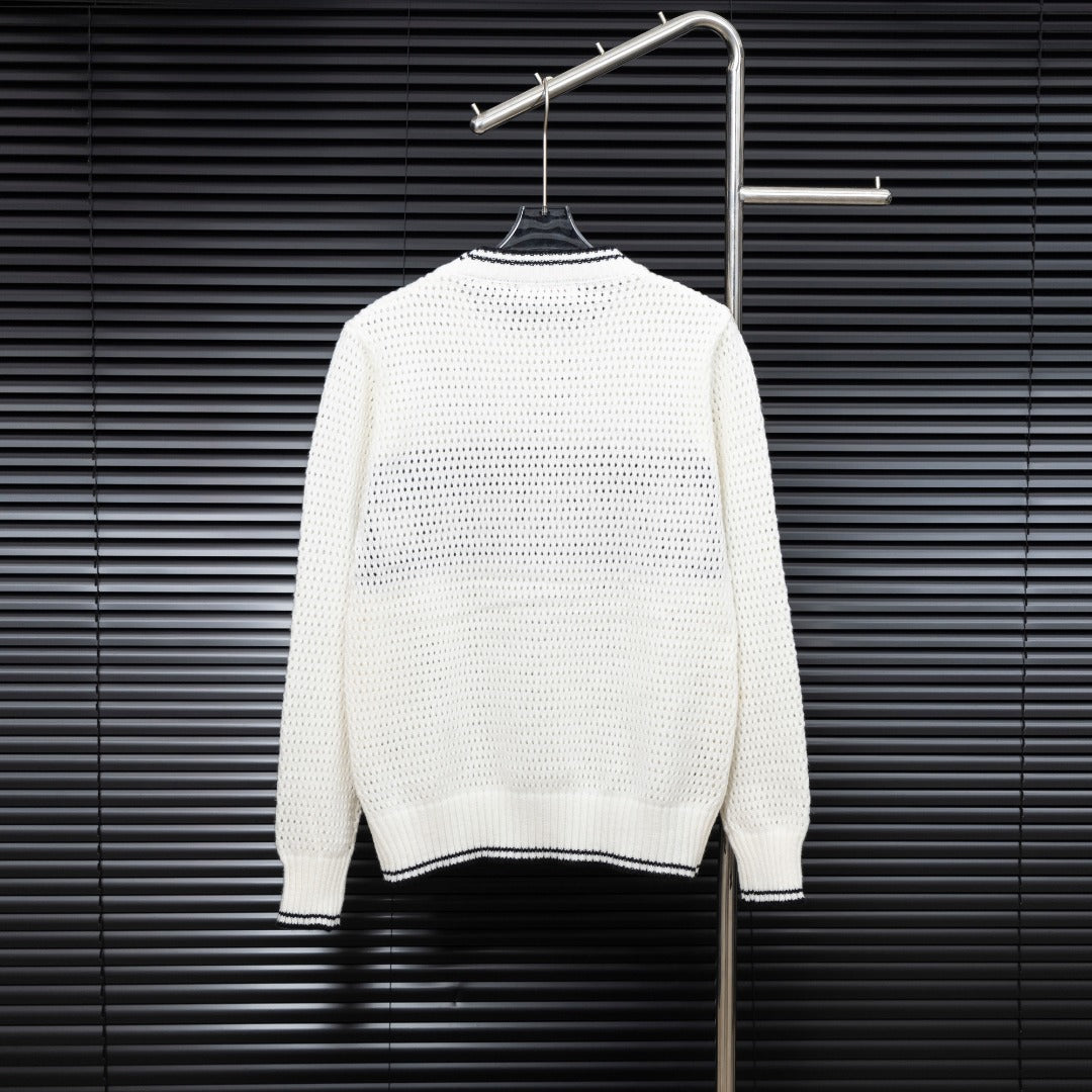 Sweater Premium “Cut-Out Knit”