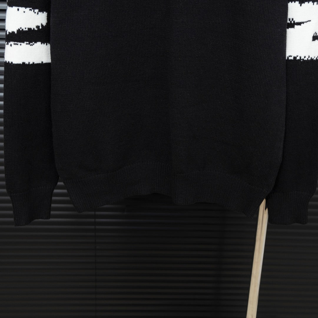Sweater Premium “Signature Knit”