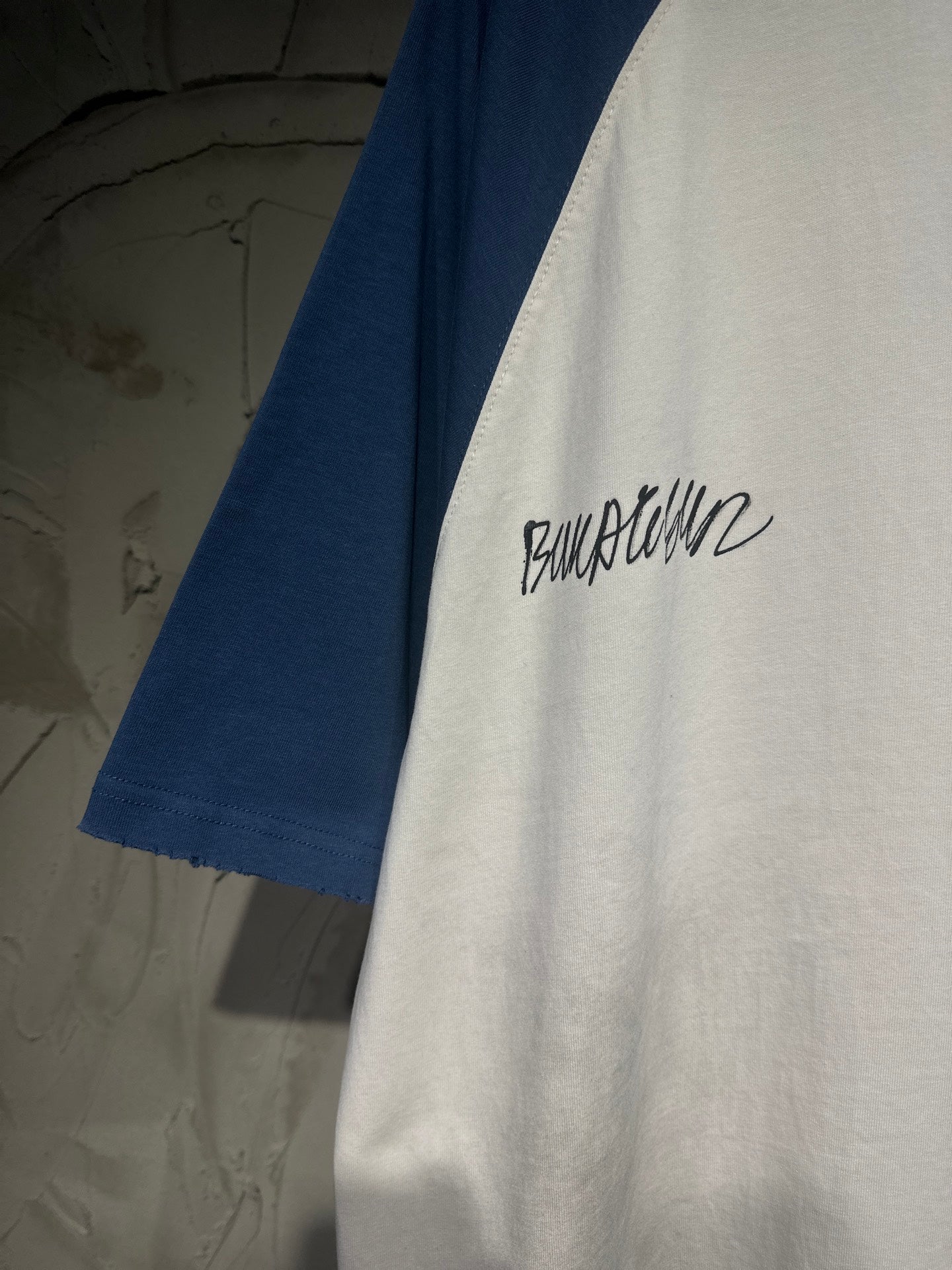 Camiseta Balenciaga 2025 · Graffiti Handcrafted & Patchwork Oversize