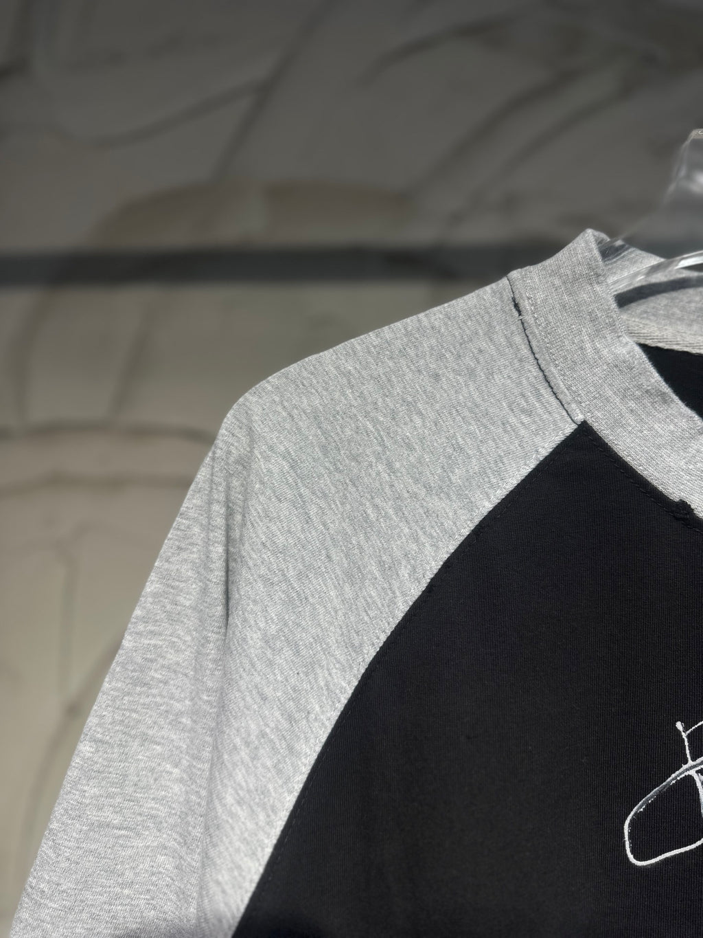 Camiseta Unisex Balenciaga 2025 · Efecto Vintage y Graffiti Handcrafted