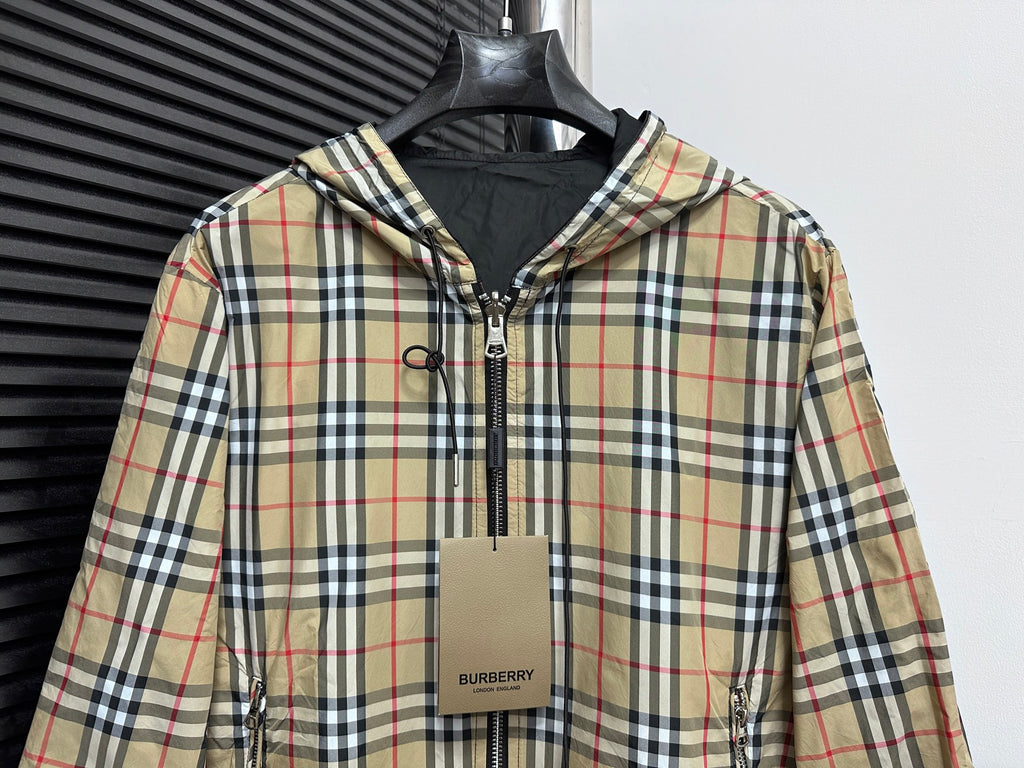 Chaqueta Reversible con Capucha · Estampado de Cuadros Clásico