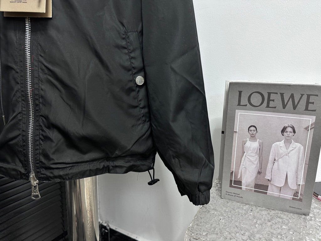 Chaqueta Reversible con Capucha · Estampado de Cuadros Clásico