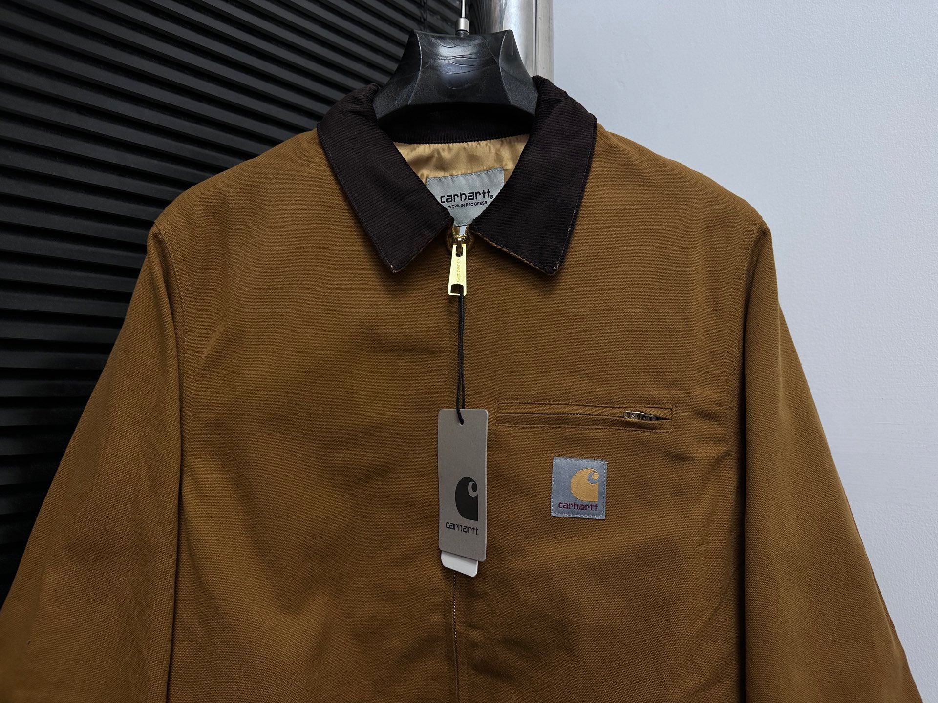 Chaqueta Detroit con Cremallera y Cuello de Pana · Unisex