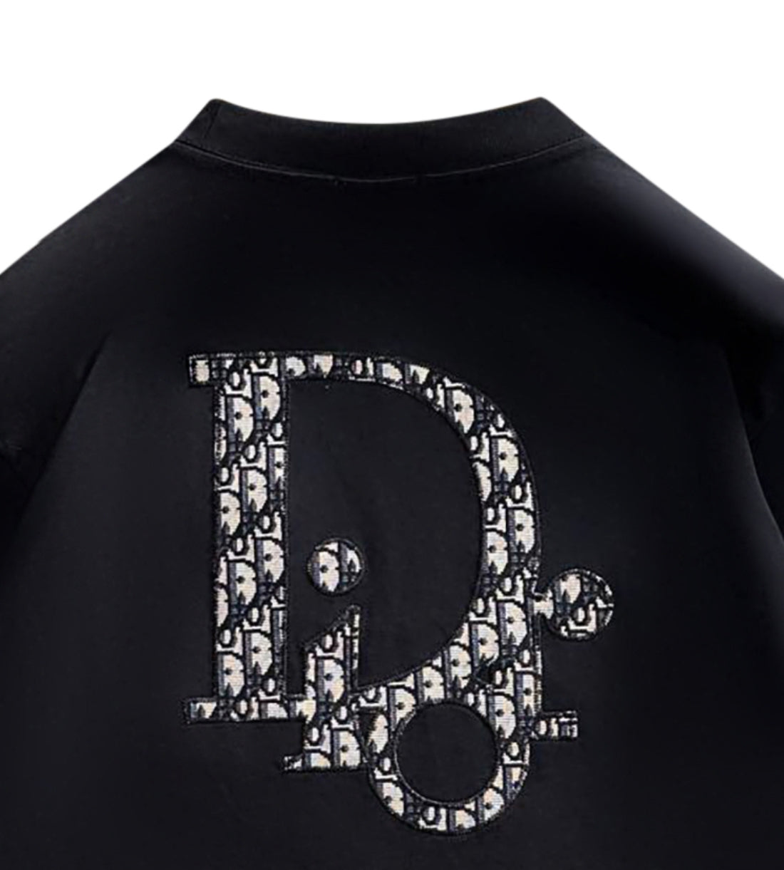 Exclusive Mali – Camiseta Unisex “Edición Luxe Patchwork Logo”