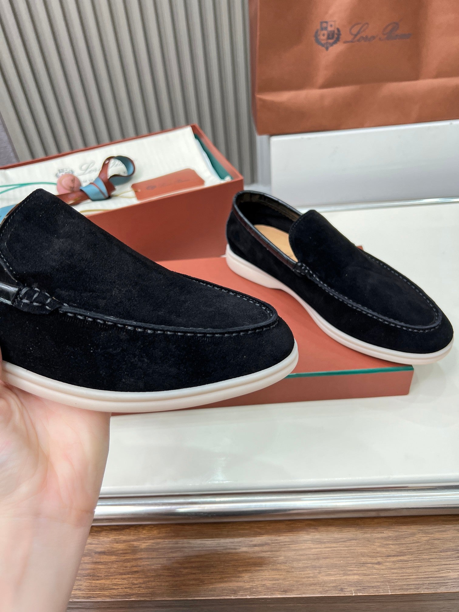 Loro Piana ❤️ Clásico Loafer de Hombre – Edición en Piel de Cocodrilo