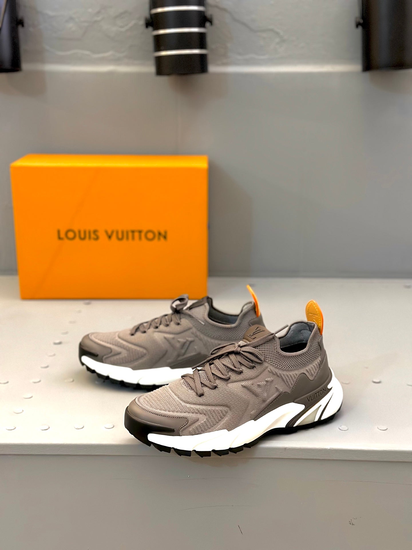 Sneakers urbanos de edición premium