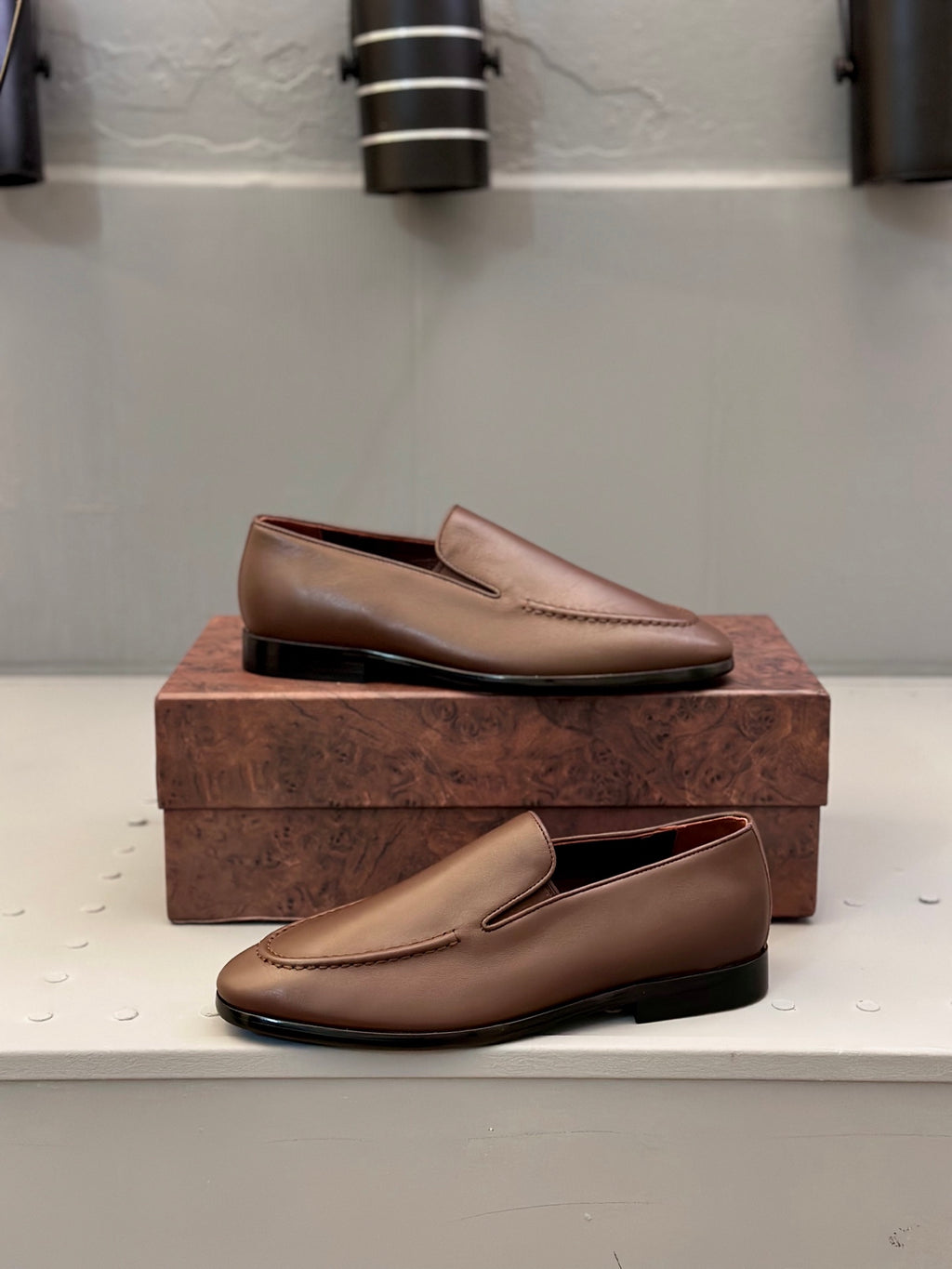 Elegancia que camina contigo