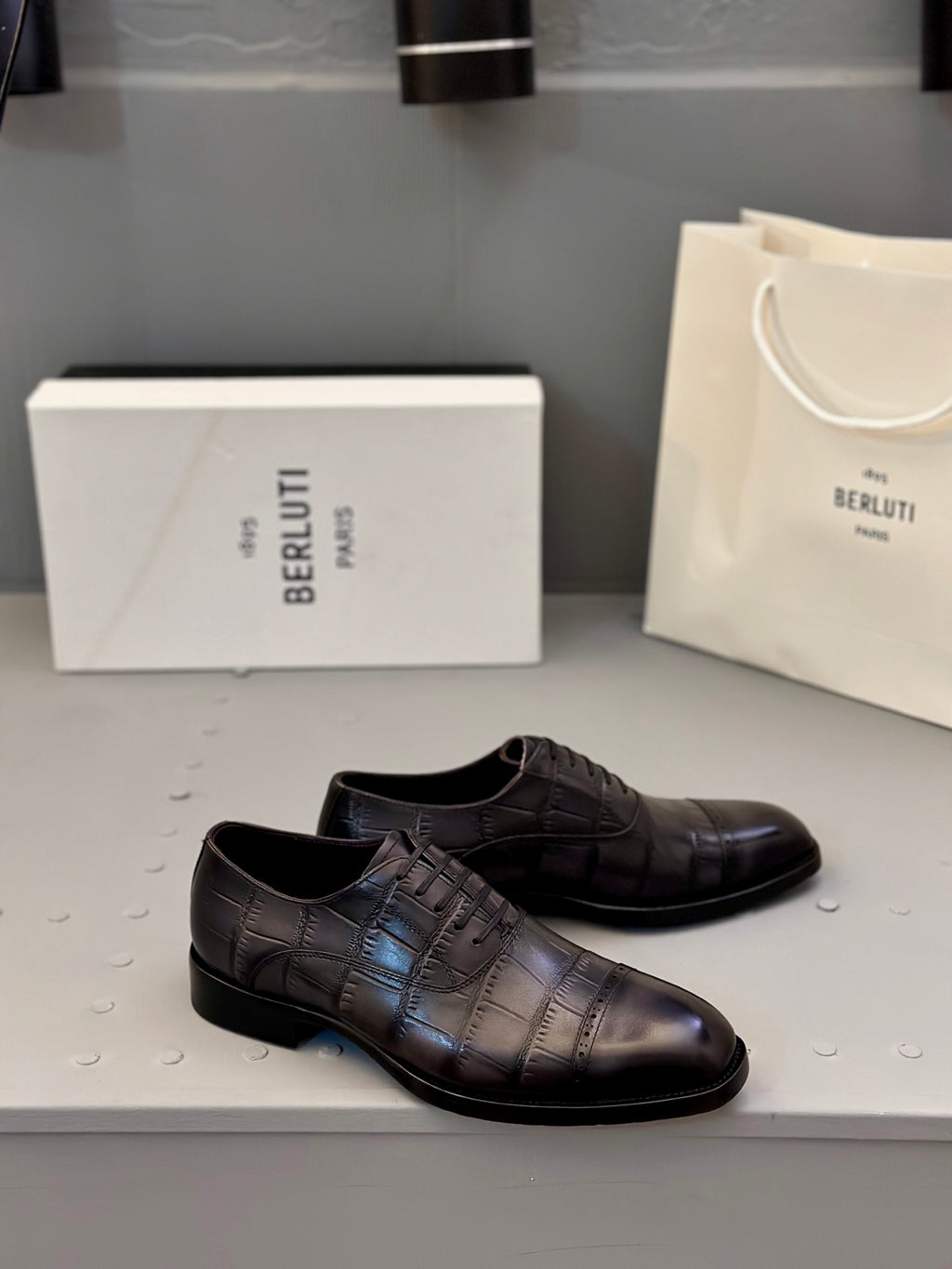 Elegancia artesanal para hombres con estilo