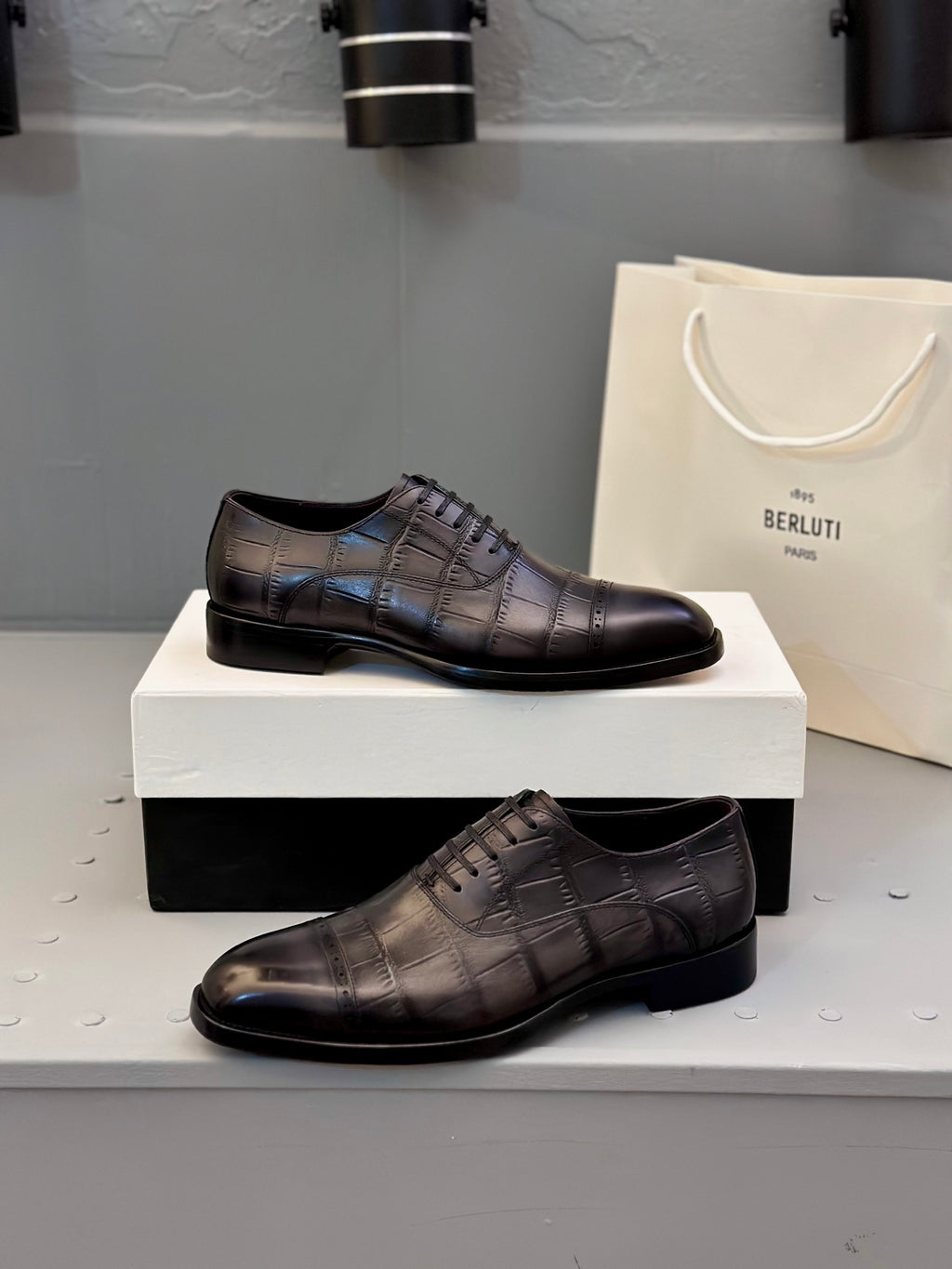 Elegancia artesanal para hombres con estilo