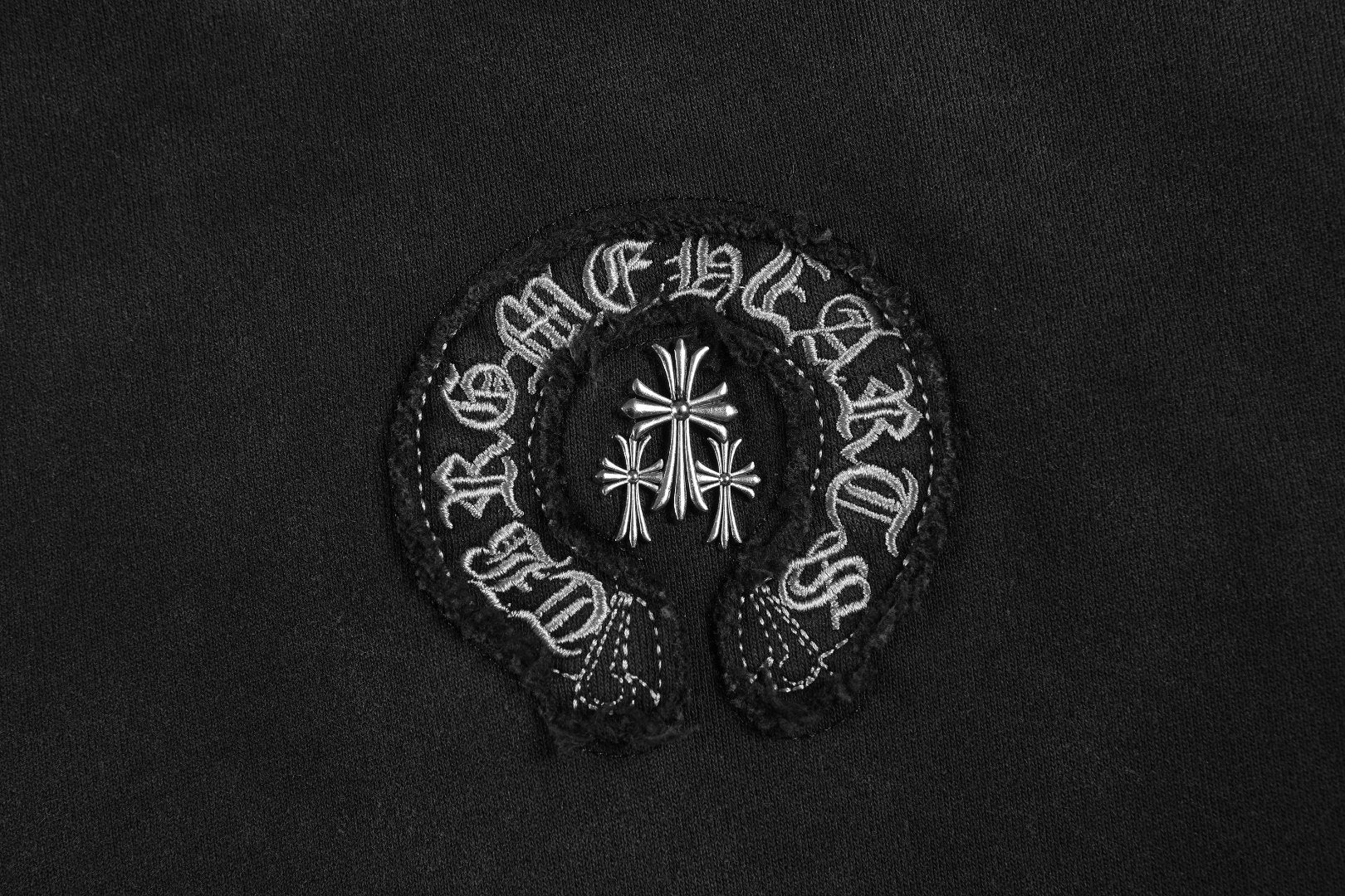 Sweatshirt Vintage Cross – Selección Exclusiva