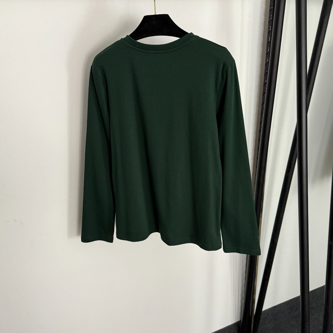 Camiseta de Manga Larga “Detalle Love” ·