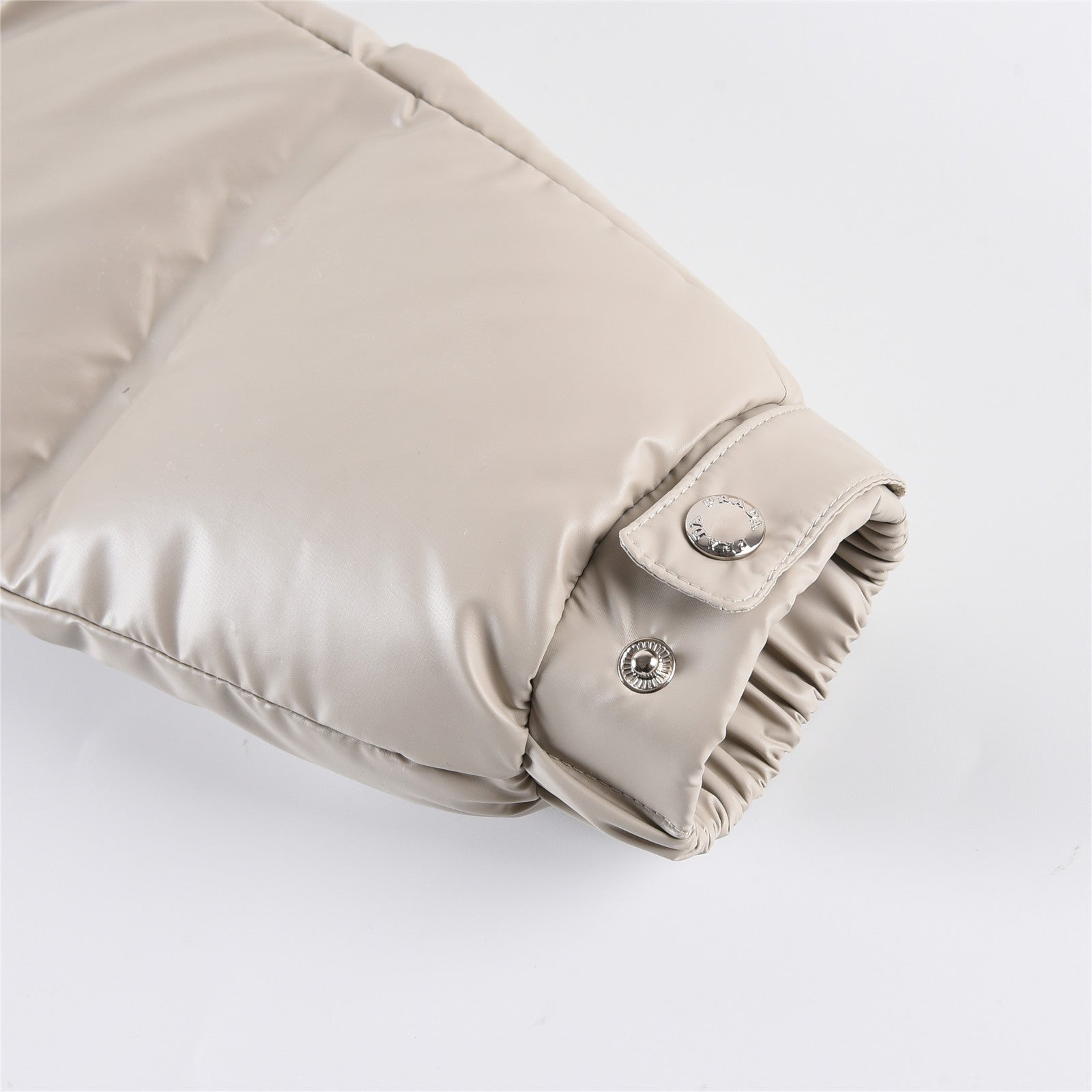 PRD 23FW Puffer Hood ReNylon