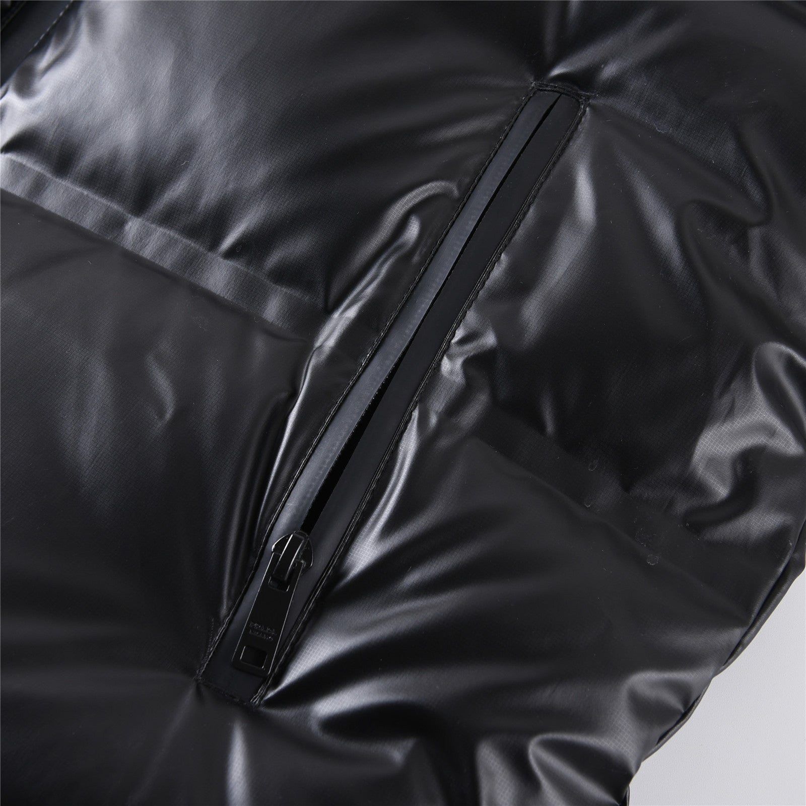 PRD 23FW Puffer Hood ReNylon