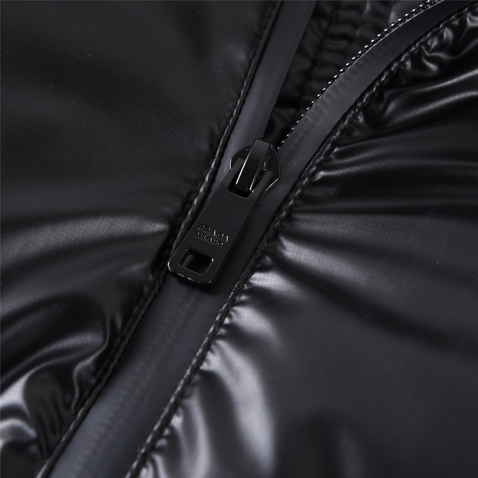 PRD 23FW Puffer Hood ReNylon